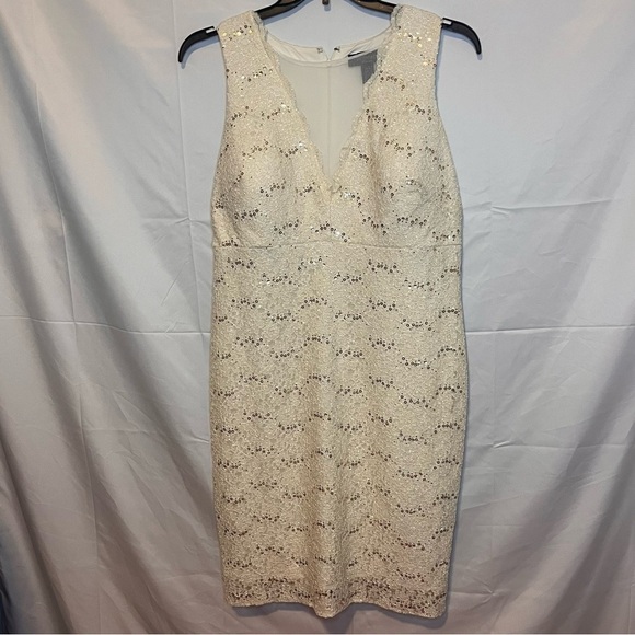 NWT R&M Richard’s White Sleeveless Sequin Formal Dress Size 14 Wide - Picture 1 of 16